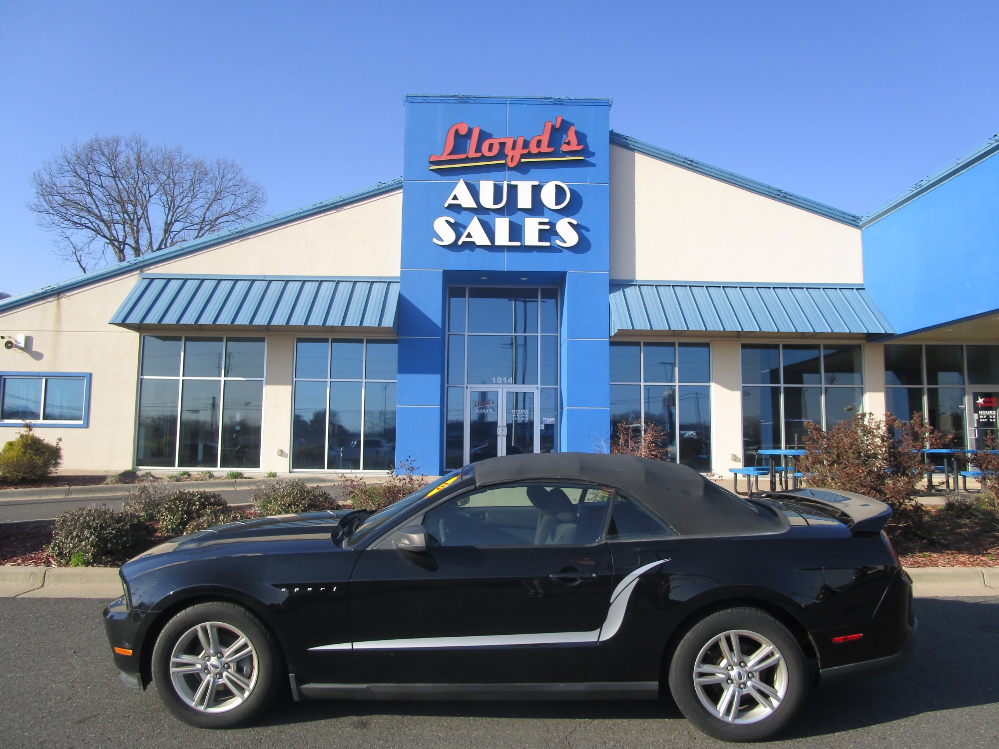 photo of 2010 Ford Mustang V6 Convertible